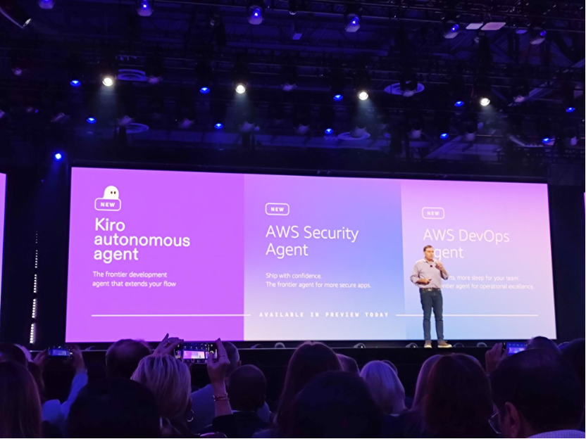 Amazon Kiro 是 AWS 推出的 agentic 開發環境，專為結構化 AI 編碼而設計，Kiro 引入「規格驅動開發」概念，能將開發者的提示轉換為明確且可驗證的詳細規格，以確保最終產出符合預期並具一致性。