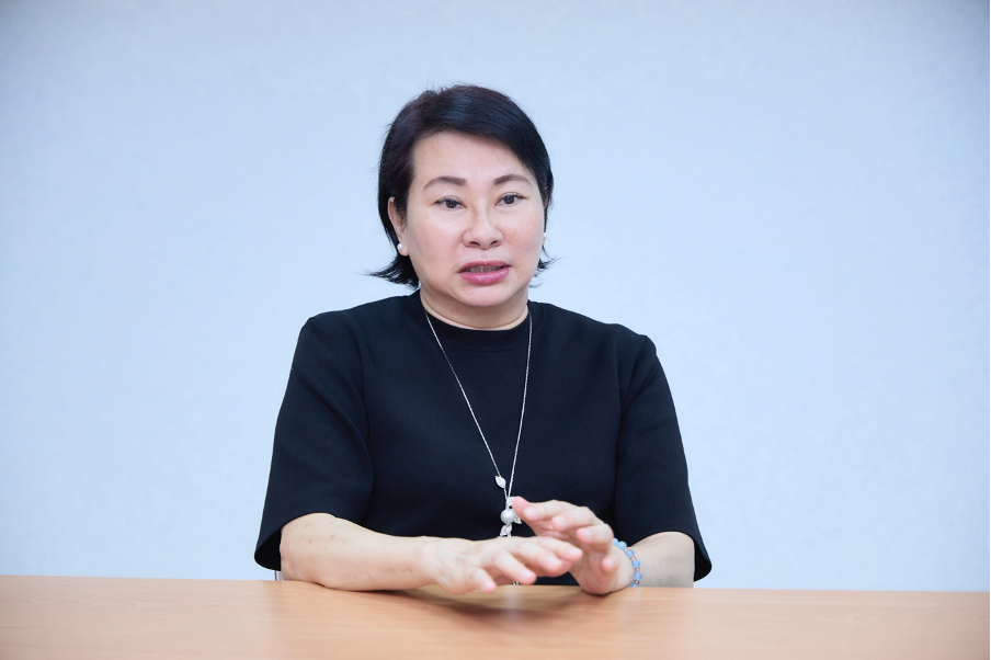 銓鍇國際產品管理部 經理 張幸如